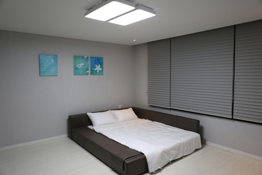 Plumeria Pension Jeju Dış mekan fotoğraf