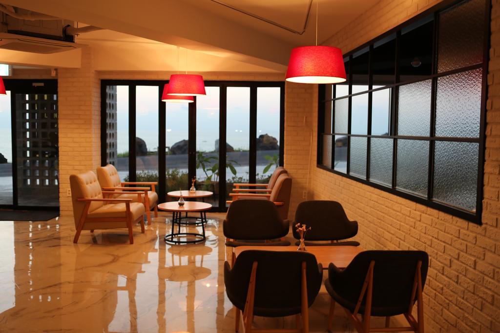 Plumeria Pension Jeju Dış mekan fotoğraf