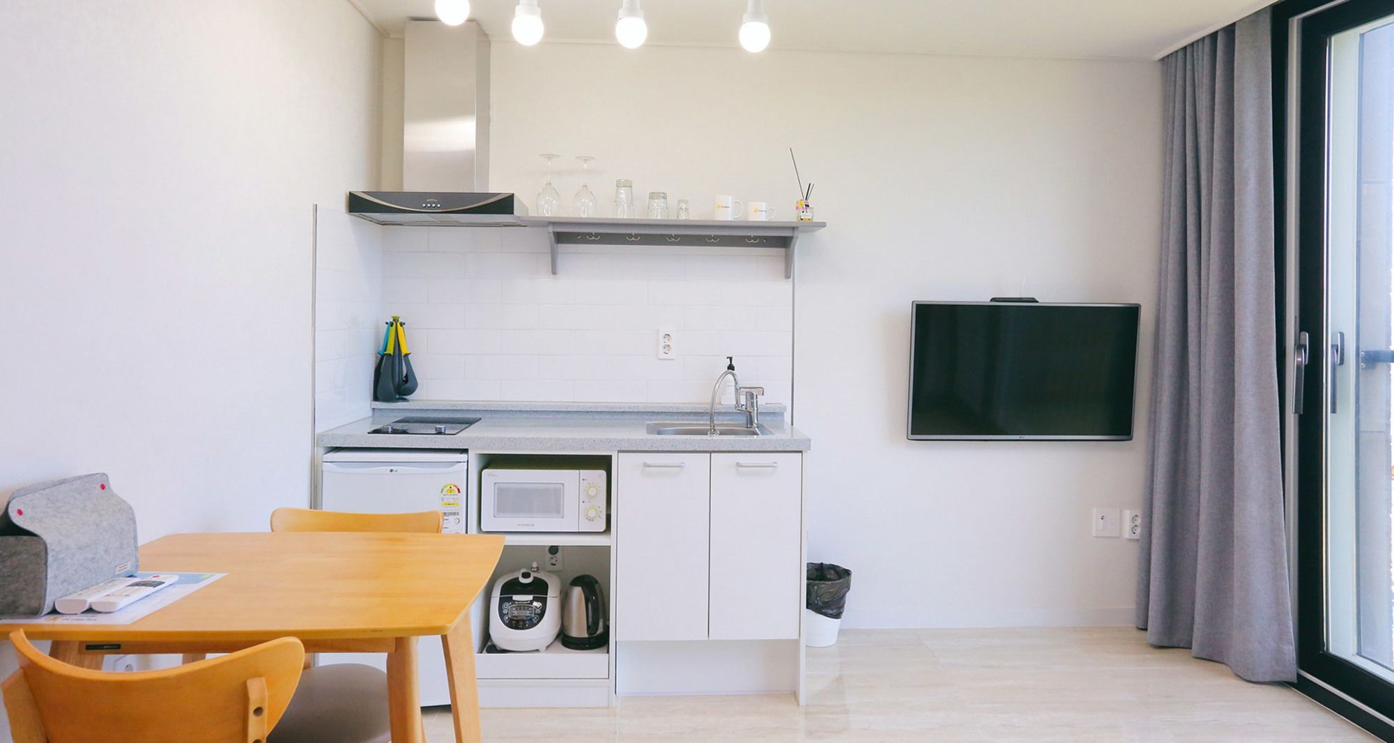 Plumeria Pension Jeju Dış mekan fotoğraf